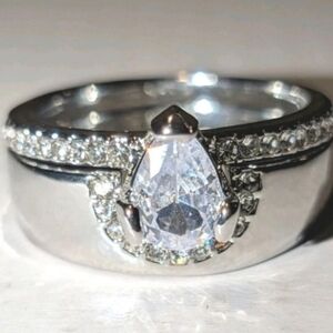 Silver Plated Pear-Cut Cz Ring Set Sparkling White Stones 7